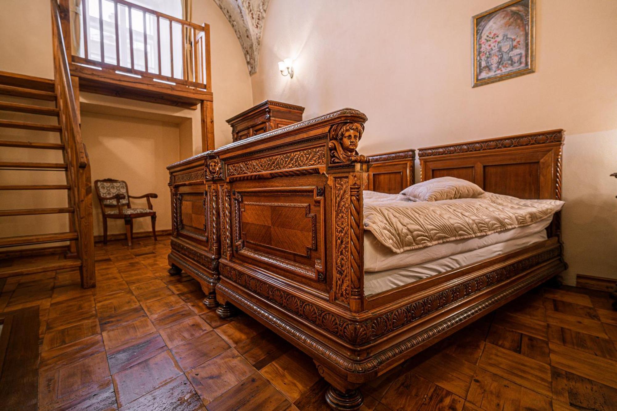 Penzion Cosmopolitan Ii. Banska Stiavnica Room photo